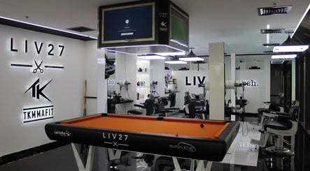 LIV27 - Media City Branch