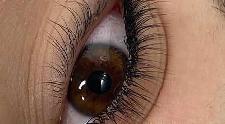 BROW & PMU image 3