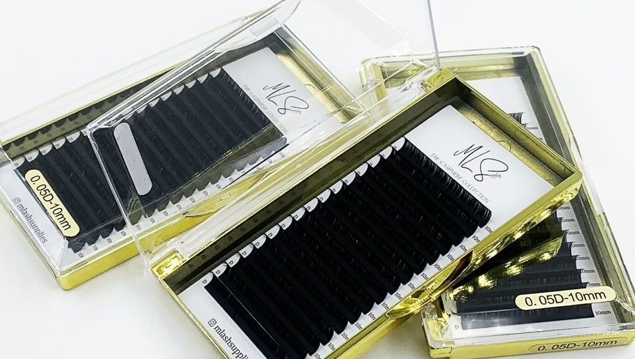 Εικόνα M Lash Studio 1