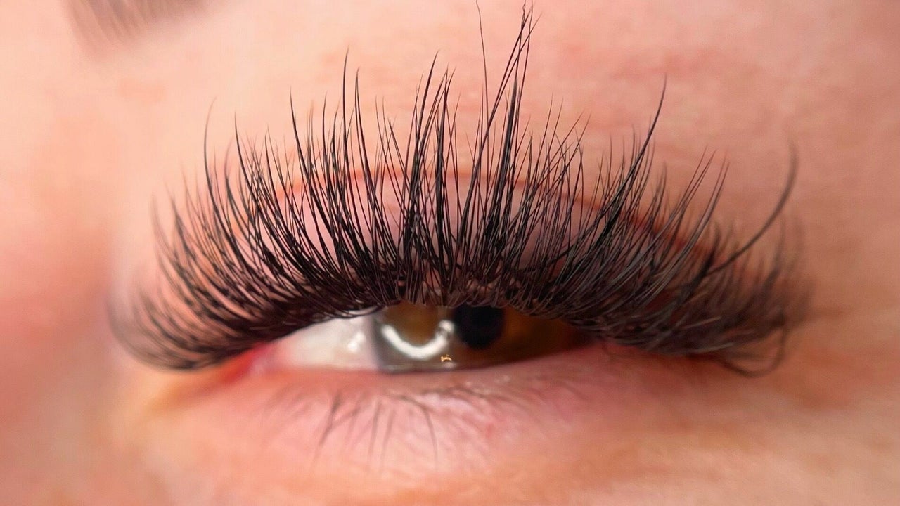 Best Eyebrows & Lashes Near Me in Sutton North, London | Fresha