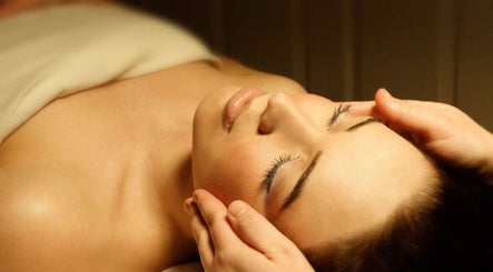 Polygon Fitness and Spa image 3