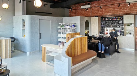 Ivy Hairdressing and Beauty Salon image 2