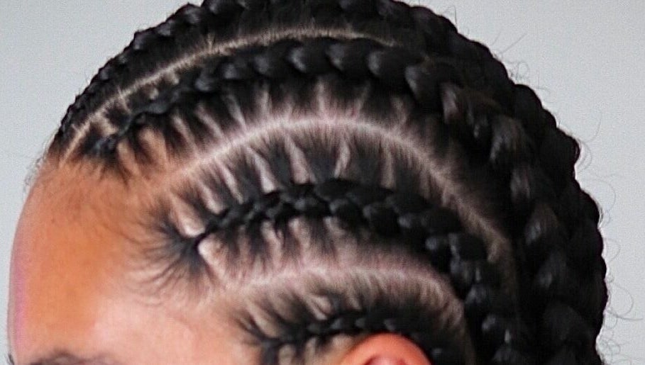 Braids (Gibraltar) billede 1