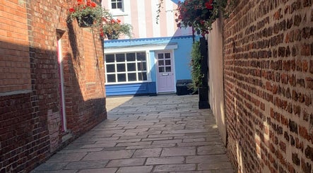 Aquaintance Hair Salon
