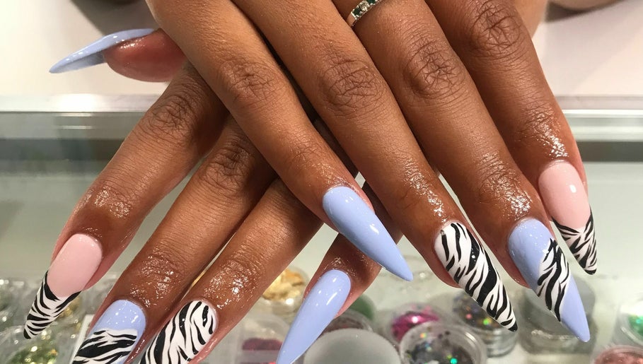 Nails By Lauren slika 1