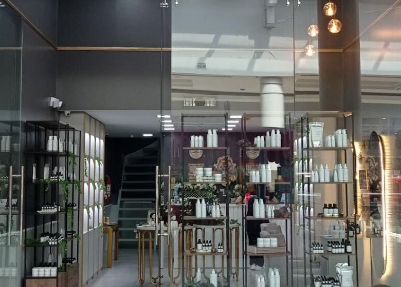 Tienda de productos de belleza en Laboratorios Luque Mall del Sol, Guayaquil, Guayas, EC.