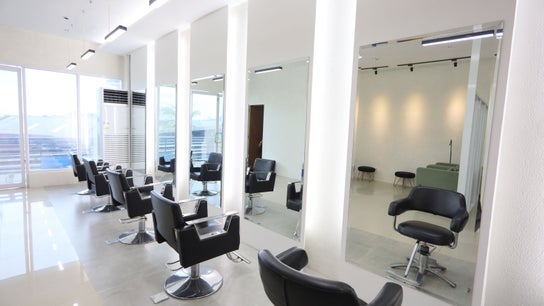 HelloMello Salon
