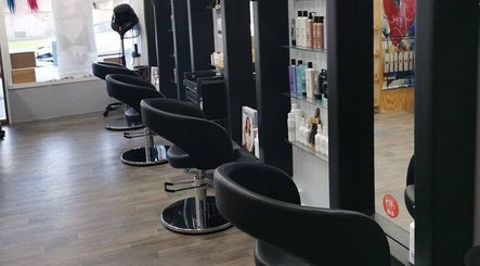 Glenview Hair & Beauty Ltd