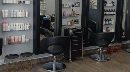 Glenview Hair & Beauty Ltd billede 2