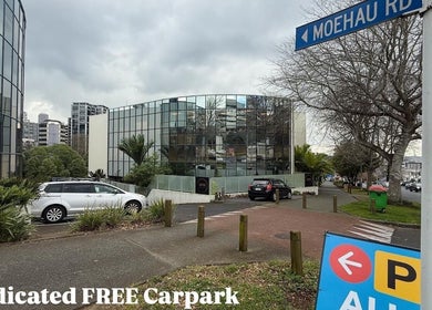 View of Ko Ko Infinite Chiropractic Grafton with free car park, located in Auckland, Auckland, NZ.