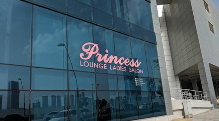 Princess Lounge Ladies Salon – obraz 2
