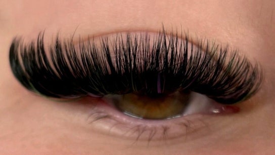 Cloud Lash Extensions