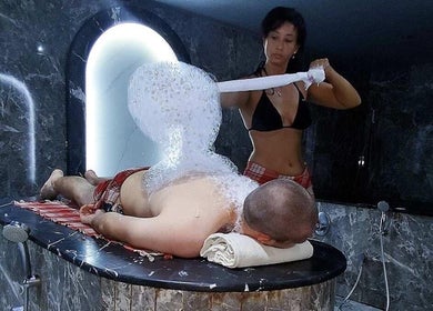 Масаж с пяна в Evia Spa Wellness в Pulse Fitness & Spa Plovdiv, Пловдив, Пловдив, BG.