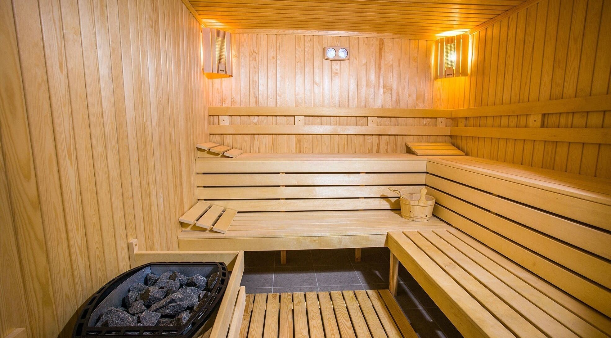 Сауна в Evia Spa в Olive Villas Sozopol, Созопол, Бургас, BG, предлагаща топла релаксация.