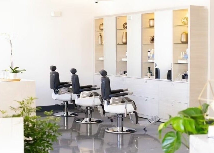 Modern salon chairs at Omnia Spa - Granite Run in Media, Pennsylvania, US. Sleek and inviting atmosphere.
