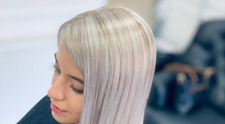Image Hair Salon image 3