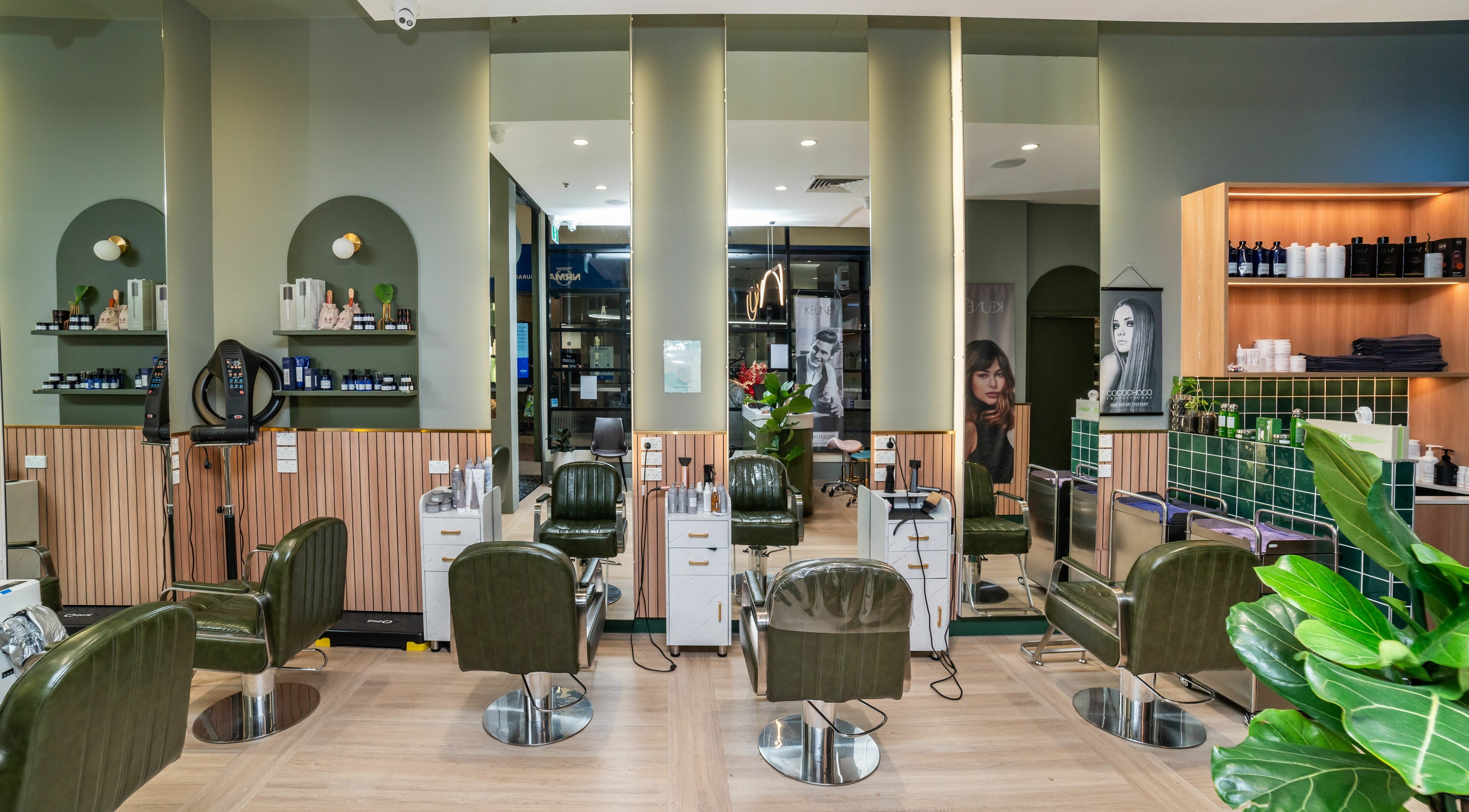 Spacious, modern salon interior at Hornsby Westfield Snowbear Hairdressing in Hornsby, New South Wales, AU.