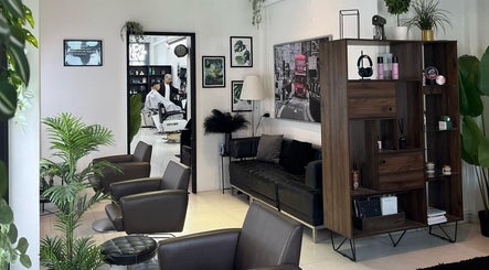 RASL: Refined Artisan Salon Lounge