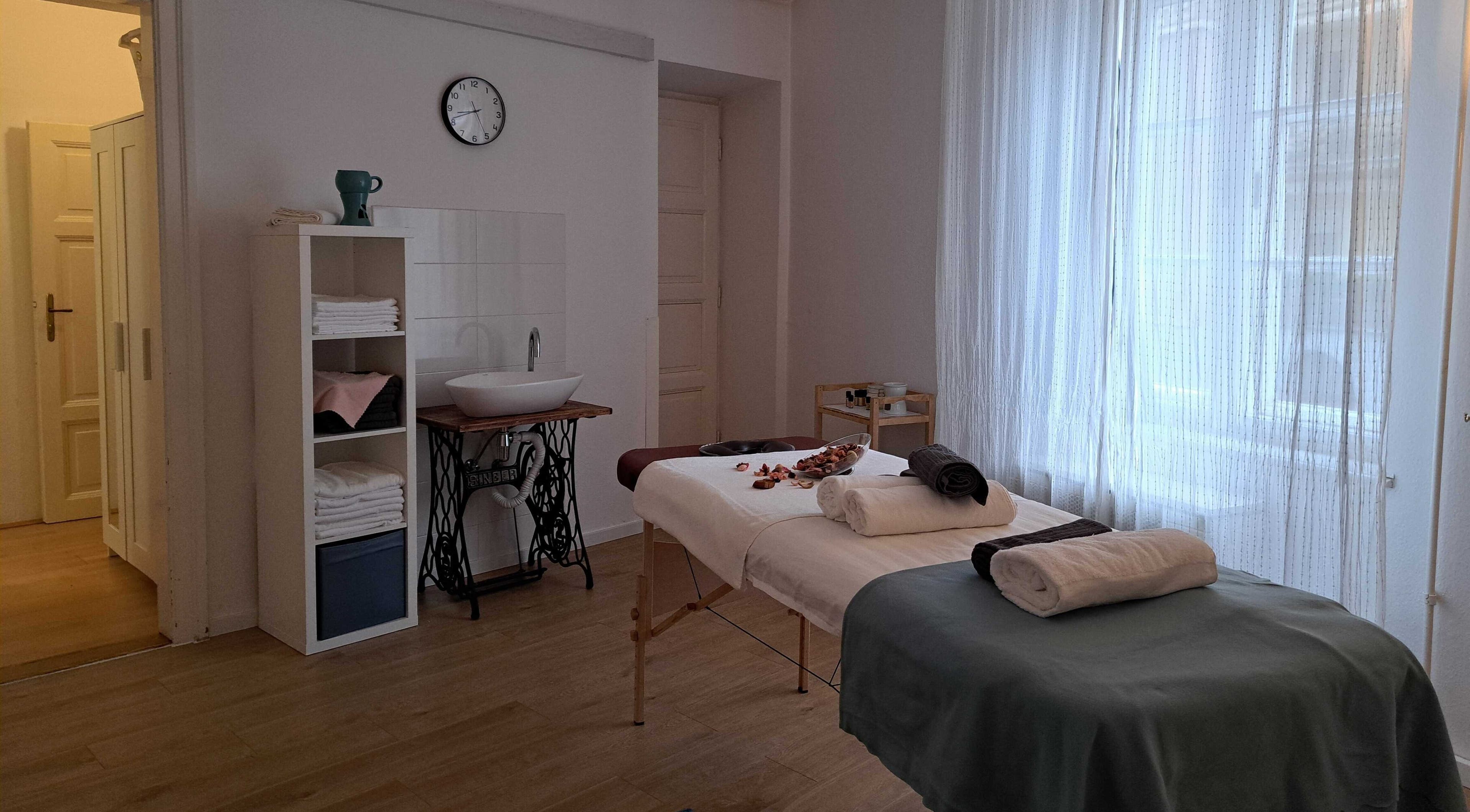 Nyugodt masszázsszoba a Hátmasszázs.hu - Óbuda helyszínen, Budapest, Magyar, HU.