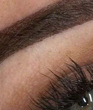 Wednesdays Only - Sydney, Caringbah Located Brow Behaviour afbeelding 2