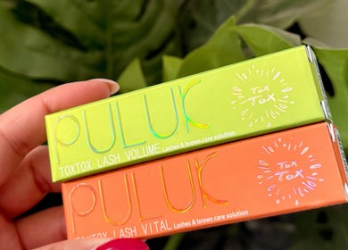 Productos PULUK de pestañas y cejas en Ori González Studio, Santiago, Región Metropolitana, CL.