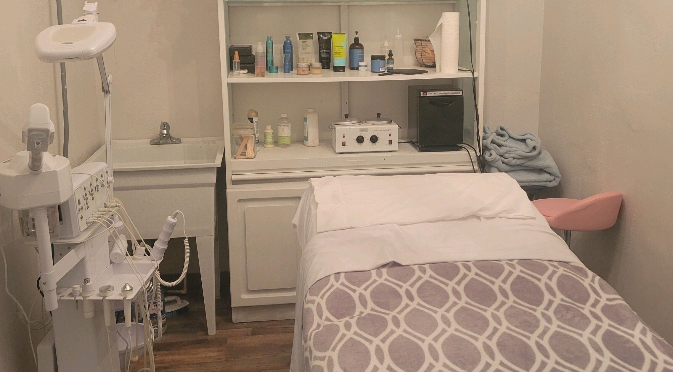 Cozy treatment room at Stephanie Jean's Salon, Allegan, Michigan, US, equipped for wellness and beauty.