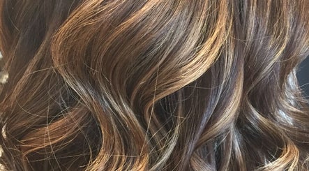 Tanis Hair Artistry