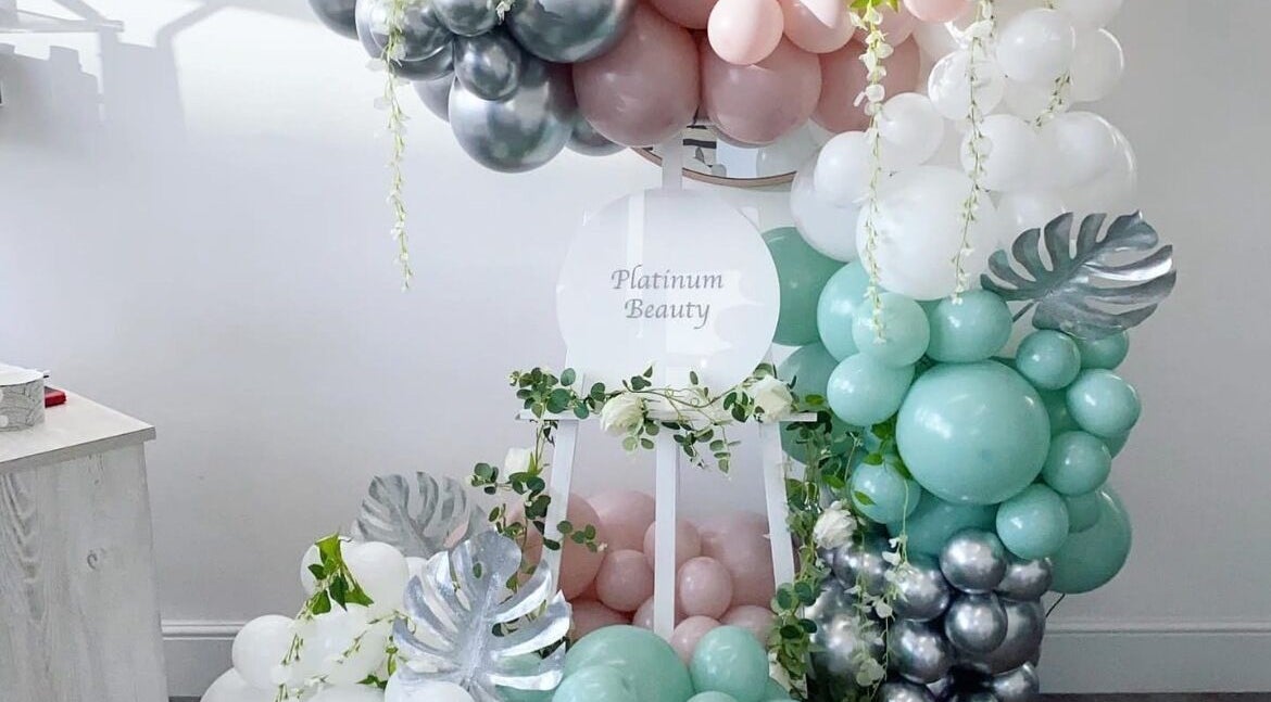 Platinum Beauty's elegant balloon arrangement at Littleborough, England, GB creates a chic atmosphere.