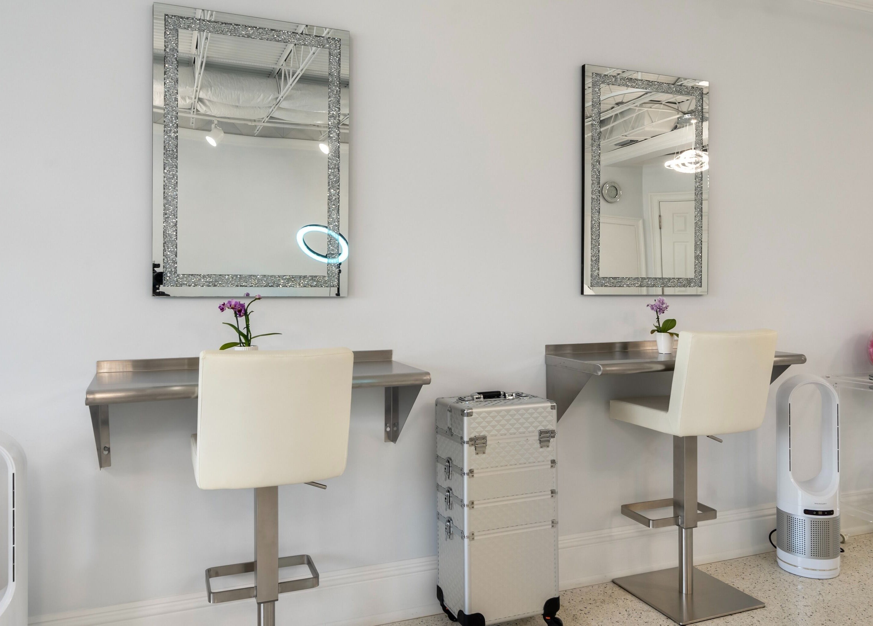 Chic styling station with mirrors at By Pri, Vero Beach, Florida, US.