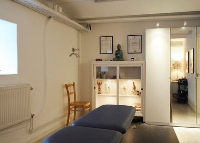 Avkopplande massagesalong på Petalouda - Massageterapi, Stockholm, Stockholms län, SE.