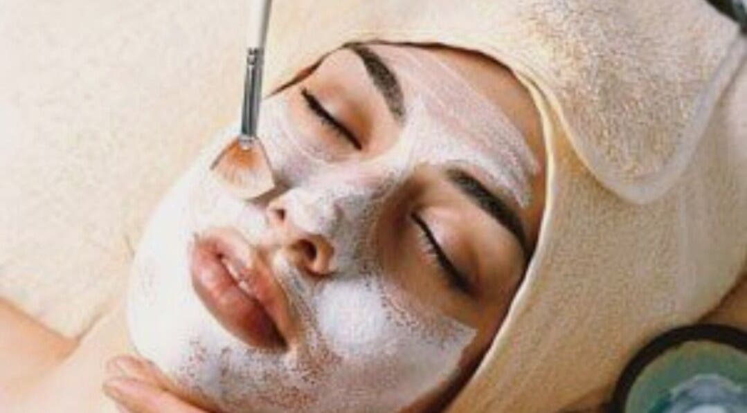 Facial treatment at Azazua Palace in SELAMA, PERAK, MY, showcasing a soothing mask application.