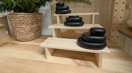 IPR Beauty Lounge (indulge pamper relax) image 2