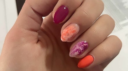 Khaleesi Glam Nails Bild 3