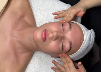 Facial massage at Regen Clinic Norwich, England, GB. Experience tranquility and rejuvenation.