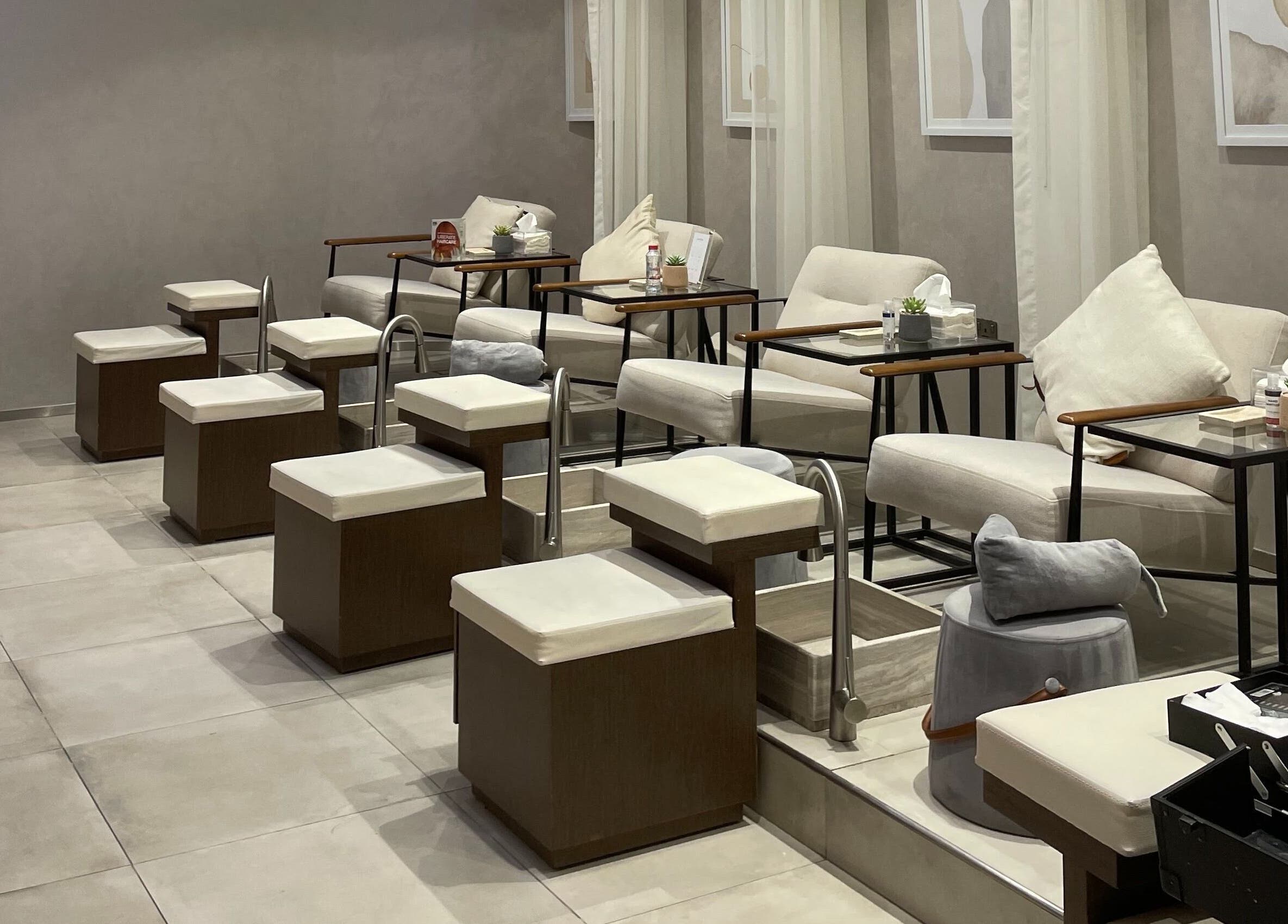 Spacious pedicure area at Clay Beauty Lounge - Khaldiya in Abu Dhabi, AE offering serene relaxation.