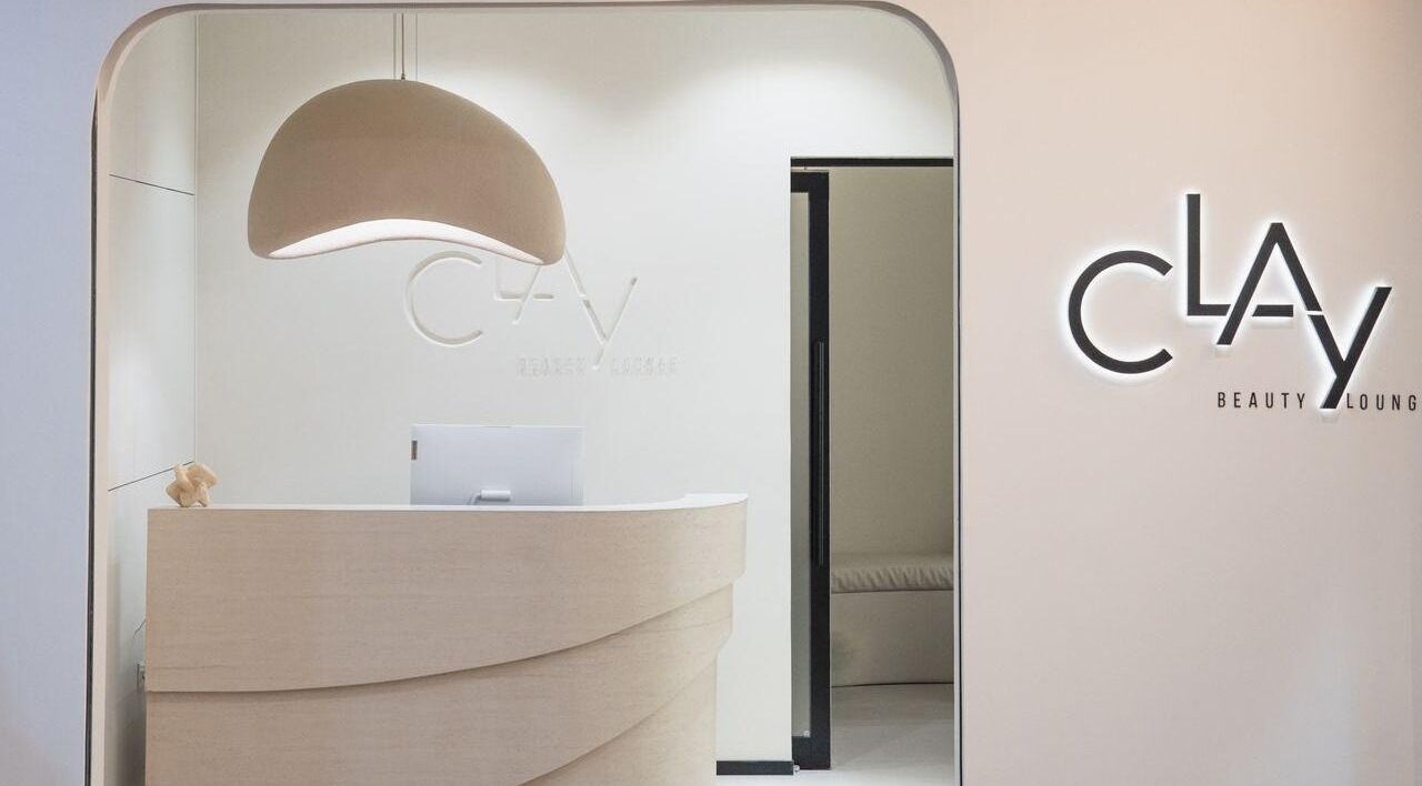 Elegant reception at Clay Beauty Lounge - Mushrif, Abu Dhabi, Abu Dhabi, AE showing modern design.