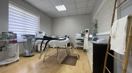 Clínica de Estética Avancada Marcia Pires