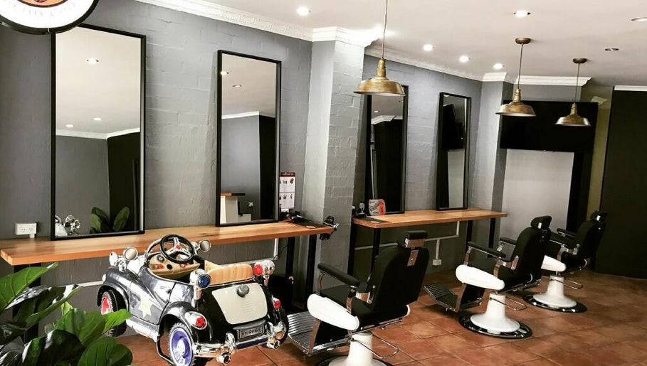 Bazza’s Barbers - 55 Wray Crescent 1 - Melbourne | Fresha