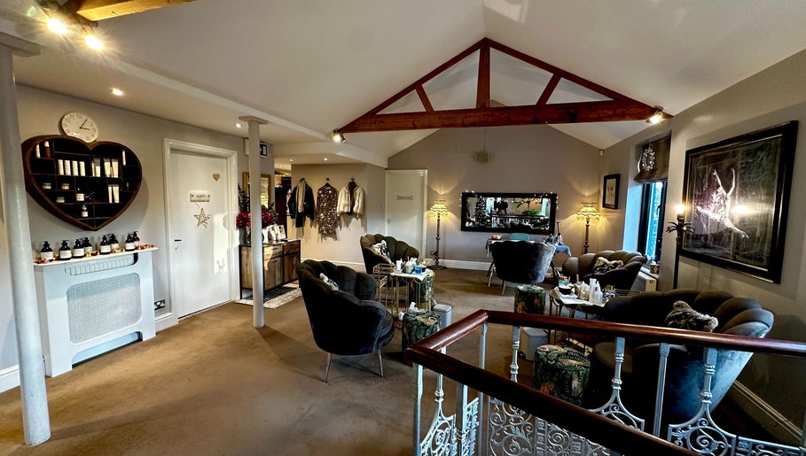 Image de Esse Boutique, Day Spa, Cafe & Studio 1