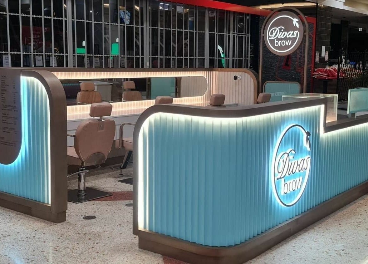 Modern interior of Divas Brow | Erina Fair, located in Erina, New South Wales, AU.