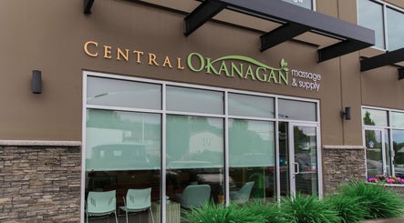 Central Okanagan Massage SPA изображение 3