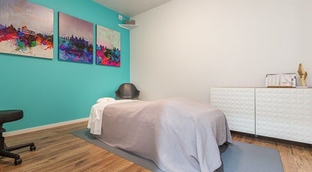 Central Okanagan Massage SPA, bild 3