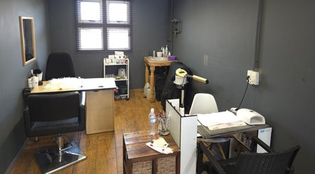 Cozy beauty treatment room at Manetain, Pretoria, Gauteng, ZA, featuring modern equipment and serene ambiance.