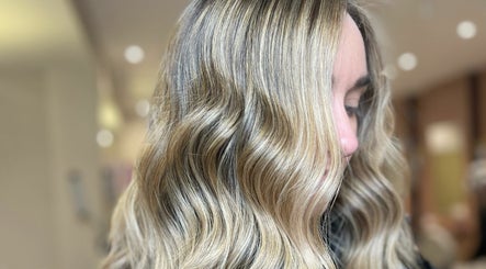 Lauren Hair изображение 3