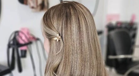 Immagine 2, Lorna Hamilton Hair - Hair Extension Specialist