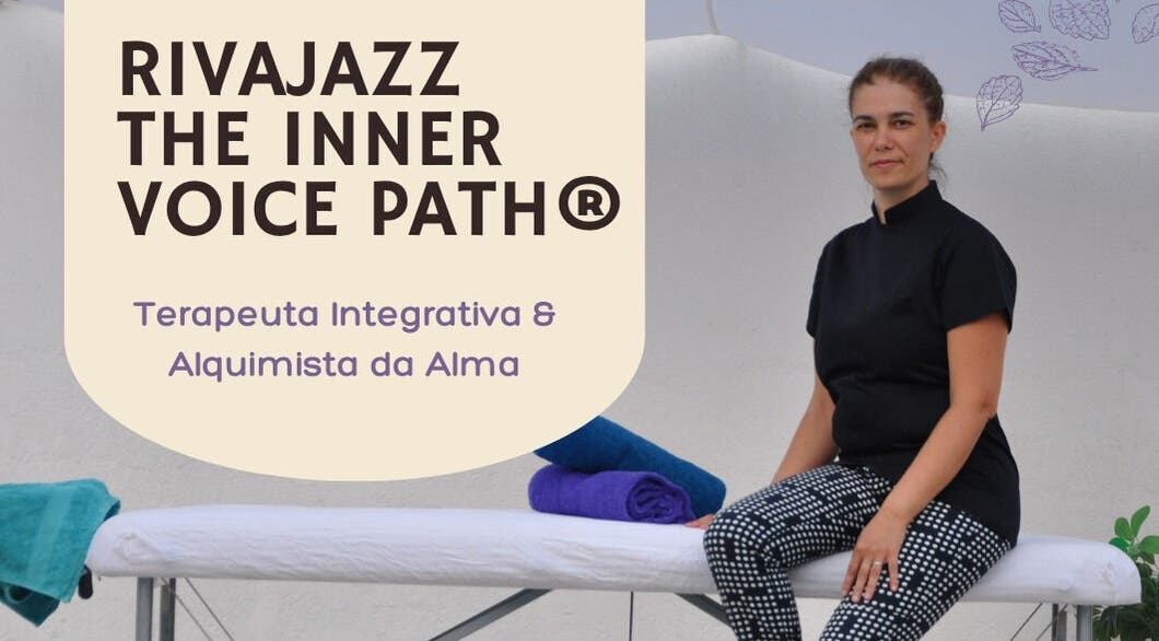 Terapeuta no RivaJazz - The Inner Voice Path® em Arrentela, Setúbal, PT, pronta para a sessão de bem-estar.