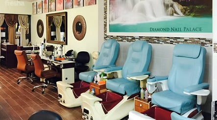 Diamond Nail Palace image 2