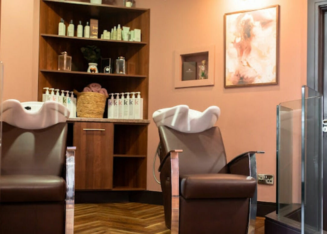 Luxurious hair wash stations at Aranna at Core, Templemore, County Tipperary, IE, offering a serene experience.