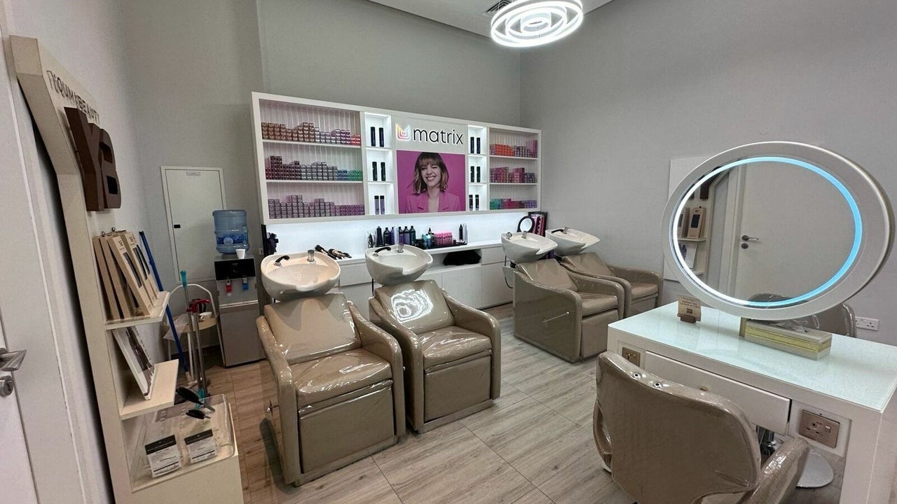 Maison De Coiffure Beauty Lounge Hessa Street Radisson Hotel