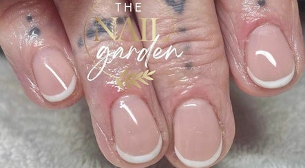 The Nail Garden – kuva 3